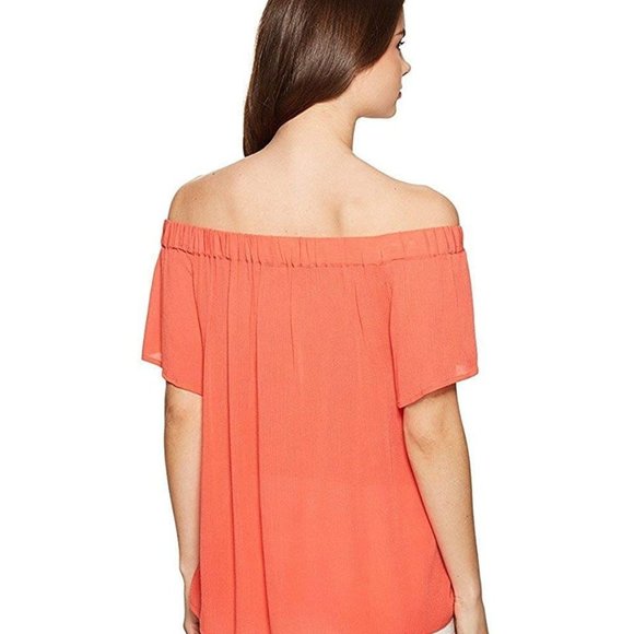 1. State Off The Shoulder Poppy Petal Blouse - Picture 4 of 7